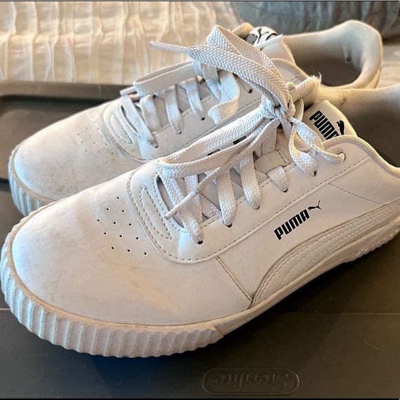 Puma Shoes - Puma Soft Foam Size 9.5 White Women’s Sneakers